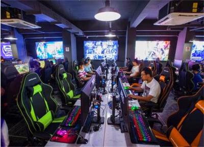 LOL:网吧环境越来越好,游戏却越来越少,谁还记得圣安地列斯?