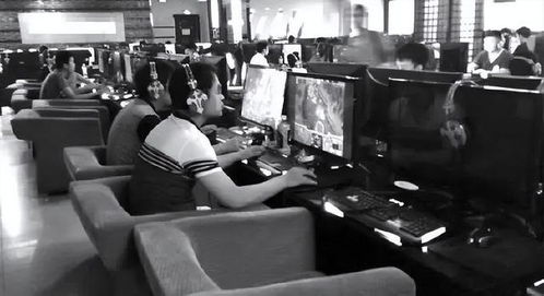 17岁男孩泡网吧一个月直到晕倒,检查时肺部多处烂掉确诊肺结核