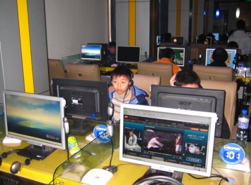 网吧与连锁化 游戏产业的催化剂还是枷锁？